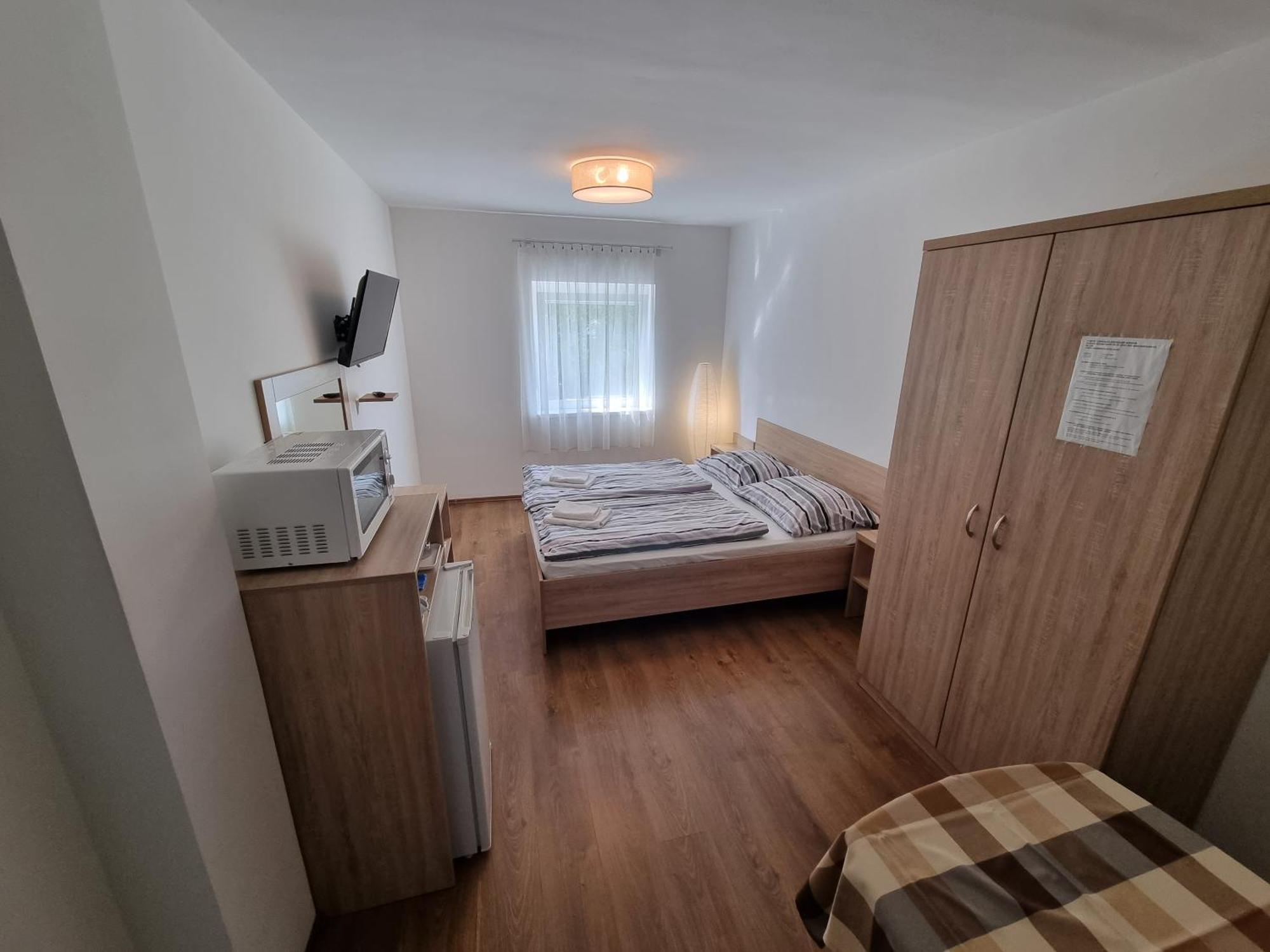 Adam Apartmanhaz 시오포크 외부 사진